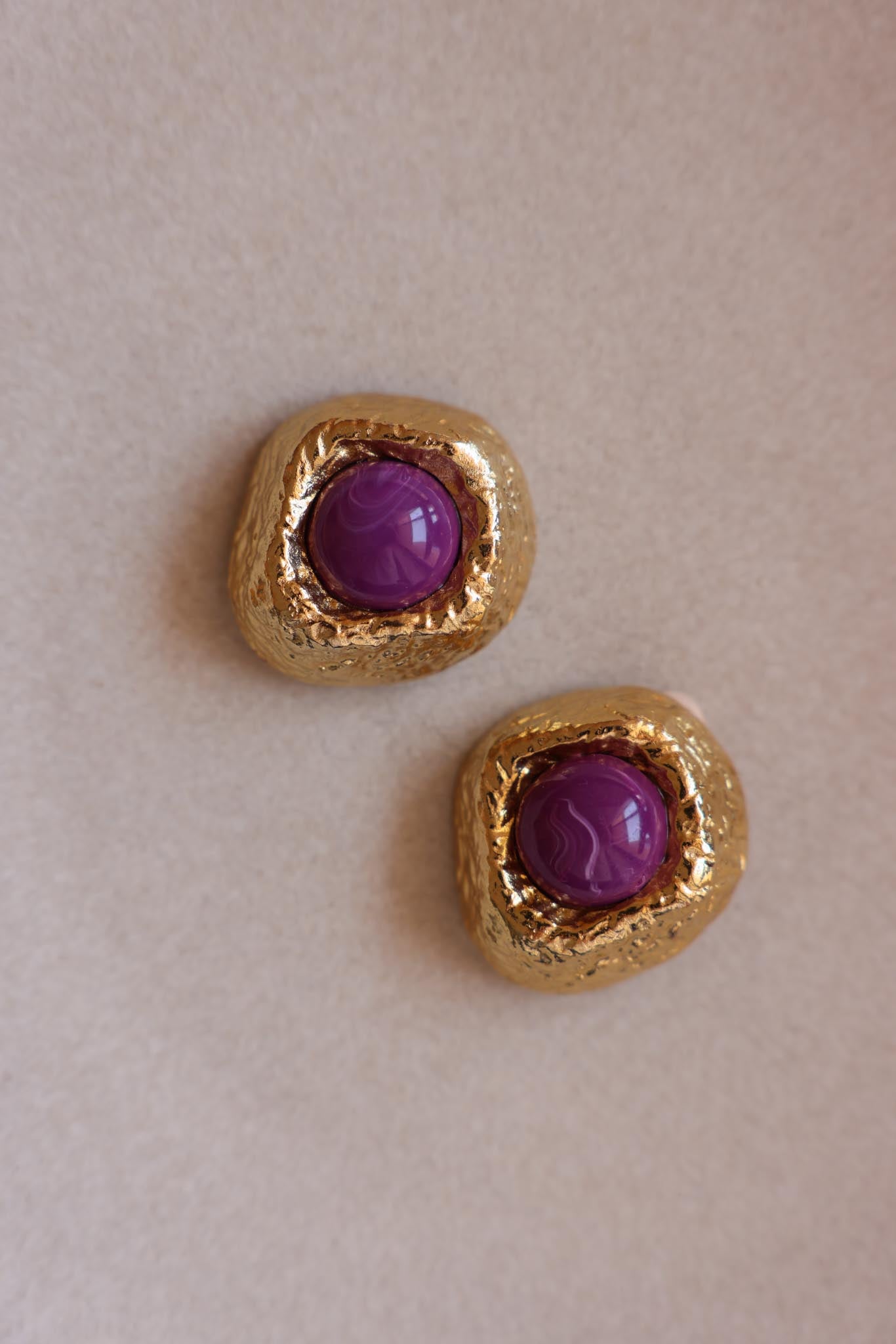 Purple Cabochon Textured Clip-On Earrings|Vintage Baazaar 