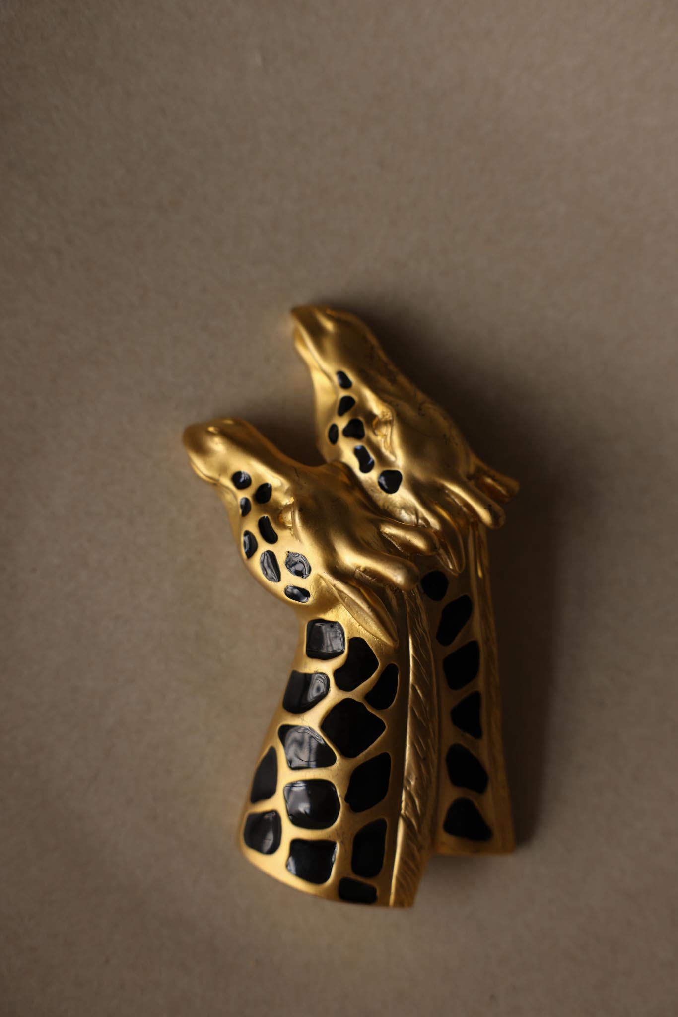 Oversized Matte Gold Black Enamel Giraffe Statement Brooch|Vintage Baazaar 