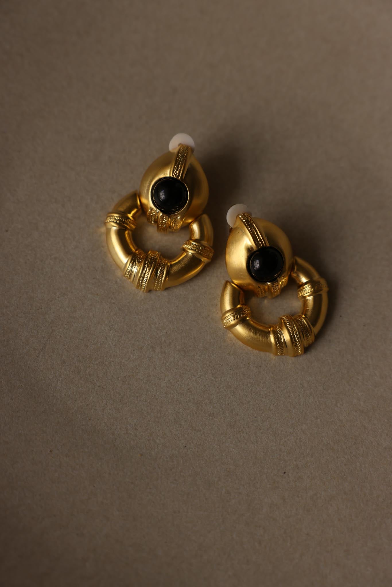 Chunky Matte Gold Black Cabochon Door Knocker Clip-On Earrings|Vintage Baazaar 