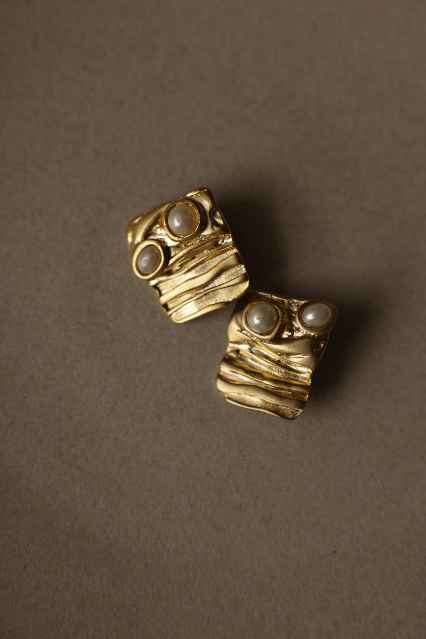 Square Matte Gold Faux Pearl Clip-On Earrings|Vintage Baazaar 
