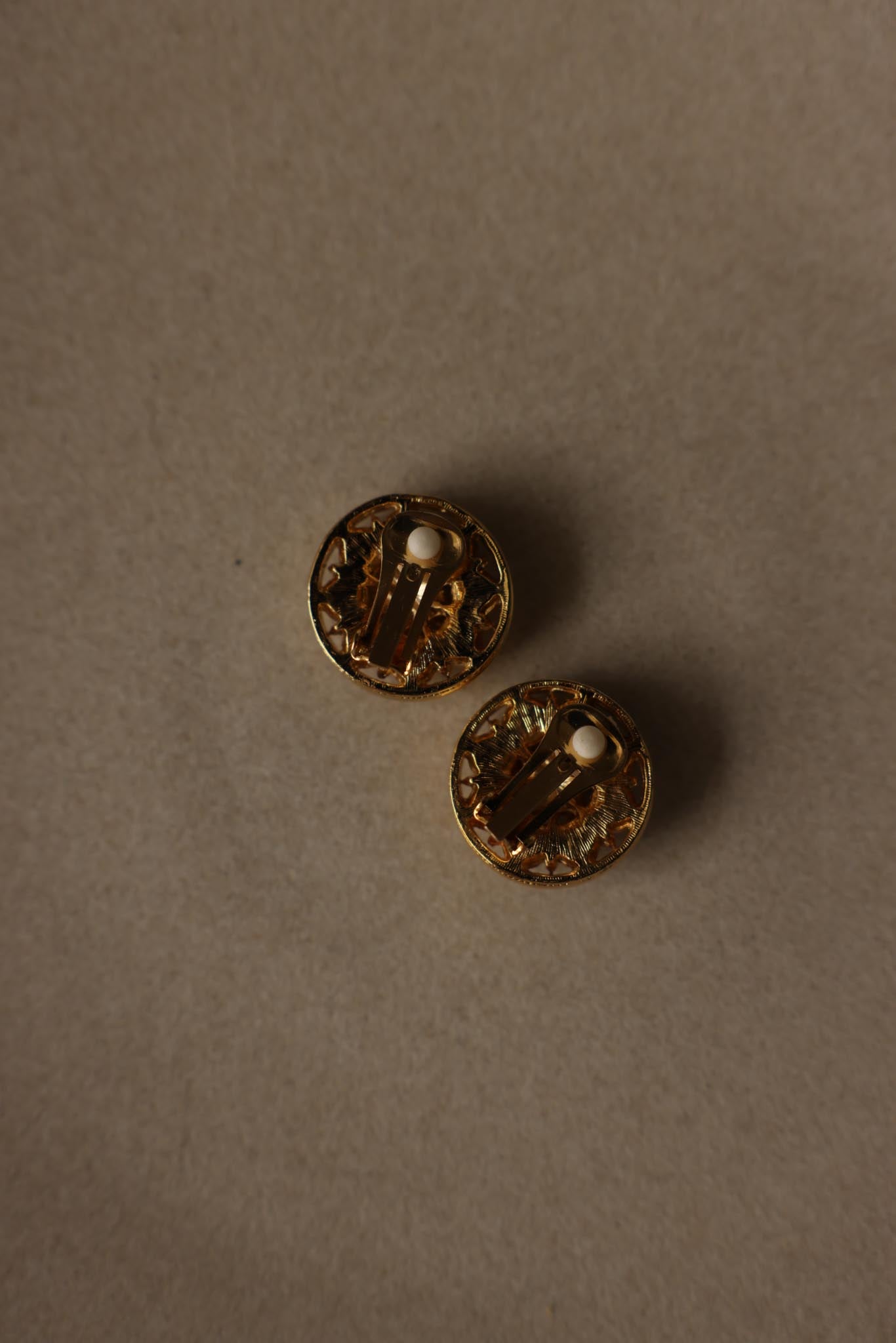 Round Gold Tone Champagne Faux Pearl Clip-On Earrings|Vintage Baazaar 
