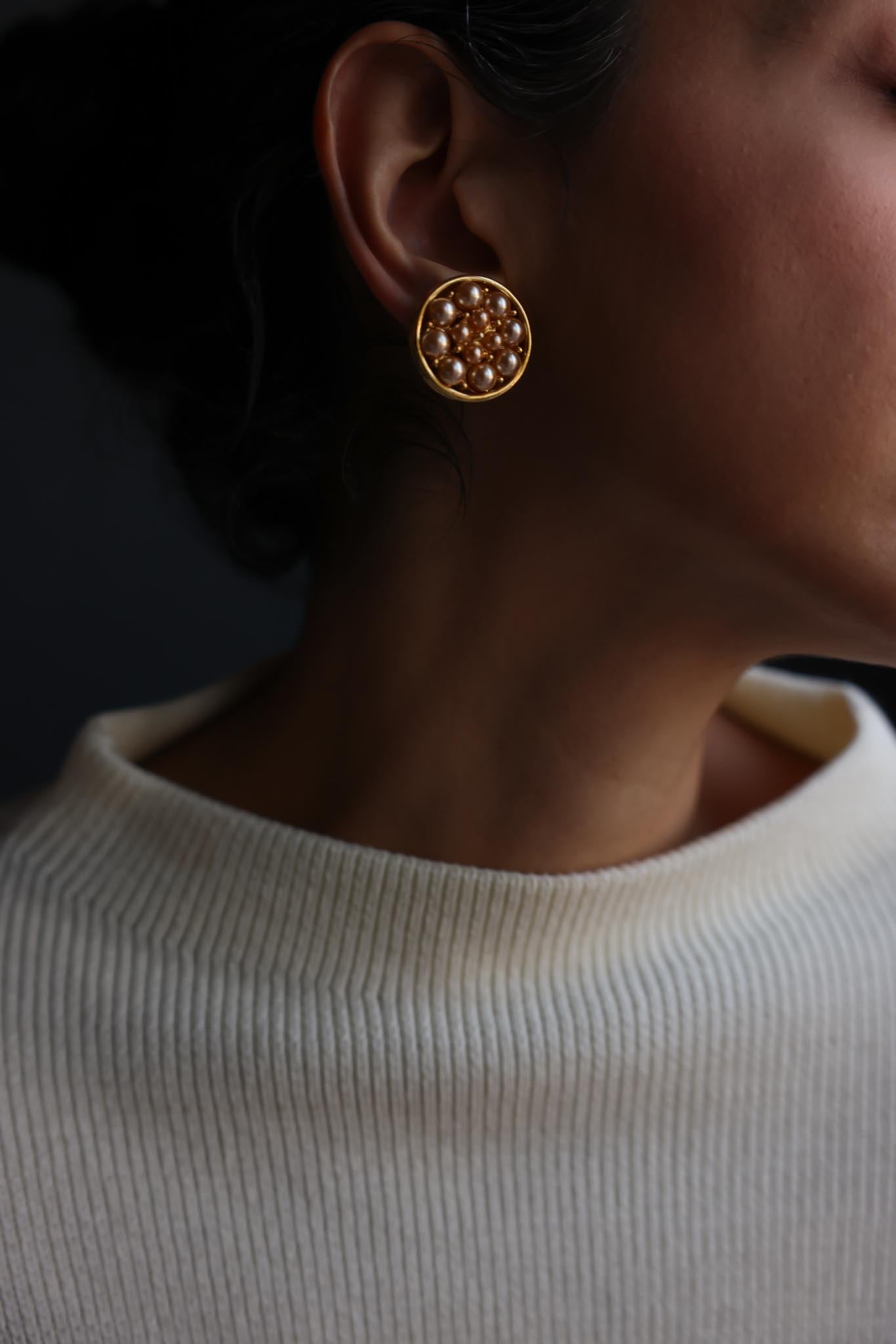 Round Gold Tone Champagne Faux Pearl Clip-On Earrings|Vintage Baazaar 