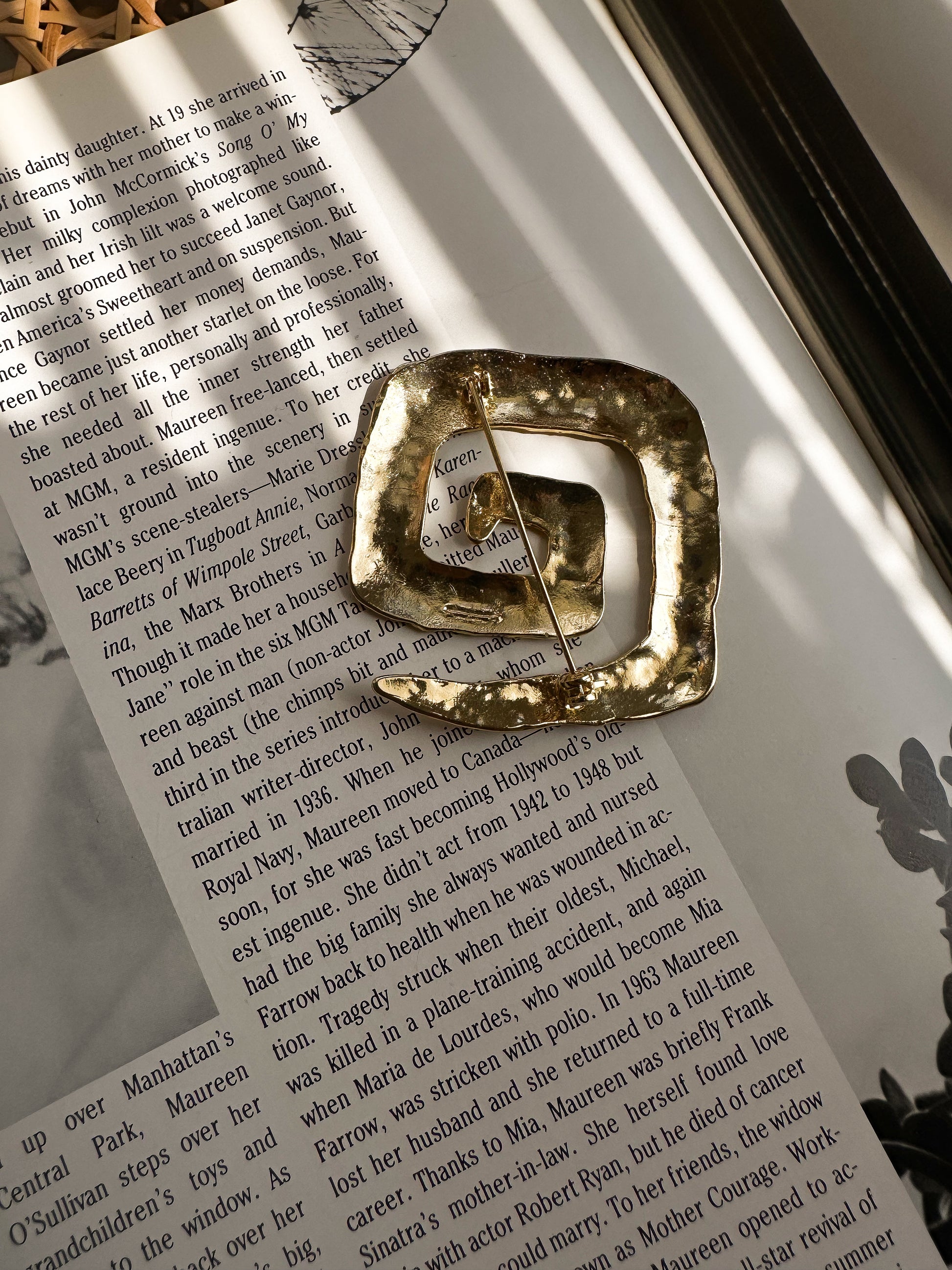 Golden Spiral Brooch|Vintage Baazaar 