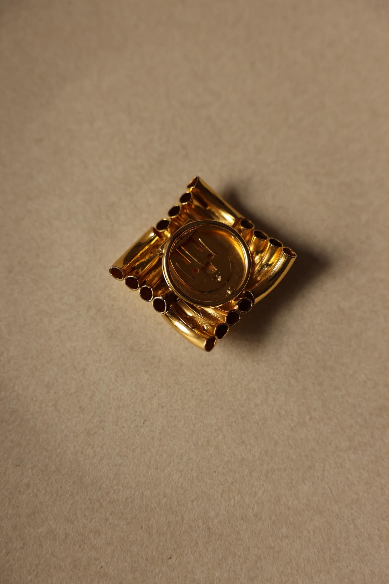Gold-Tone Square Woven Scarf Clip - 1980s|Vintage Baazaar 