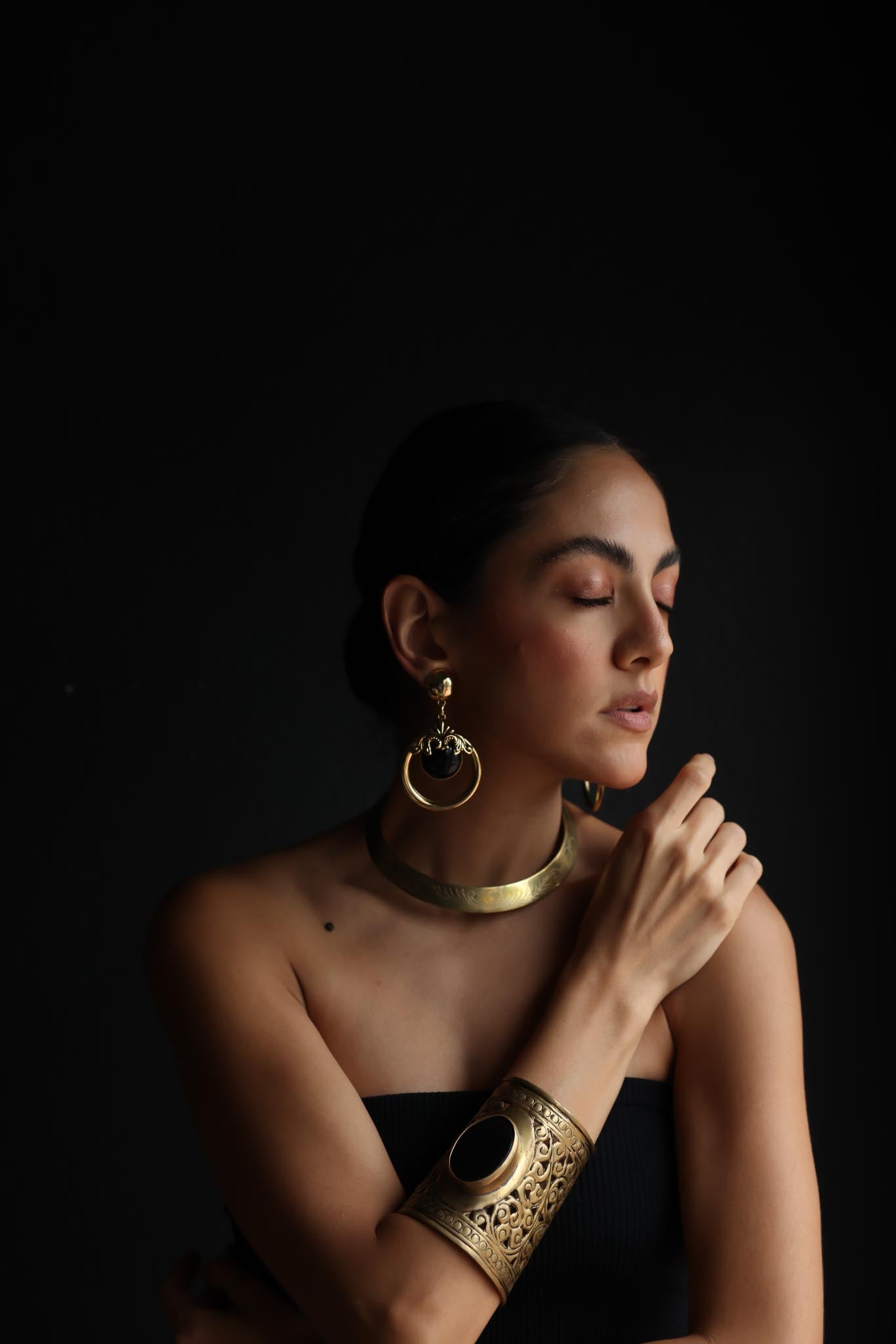 Etched Brass Collar Necklace|Vintage Baazaar 