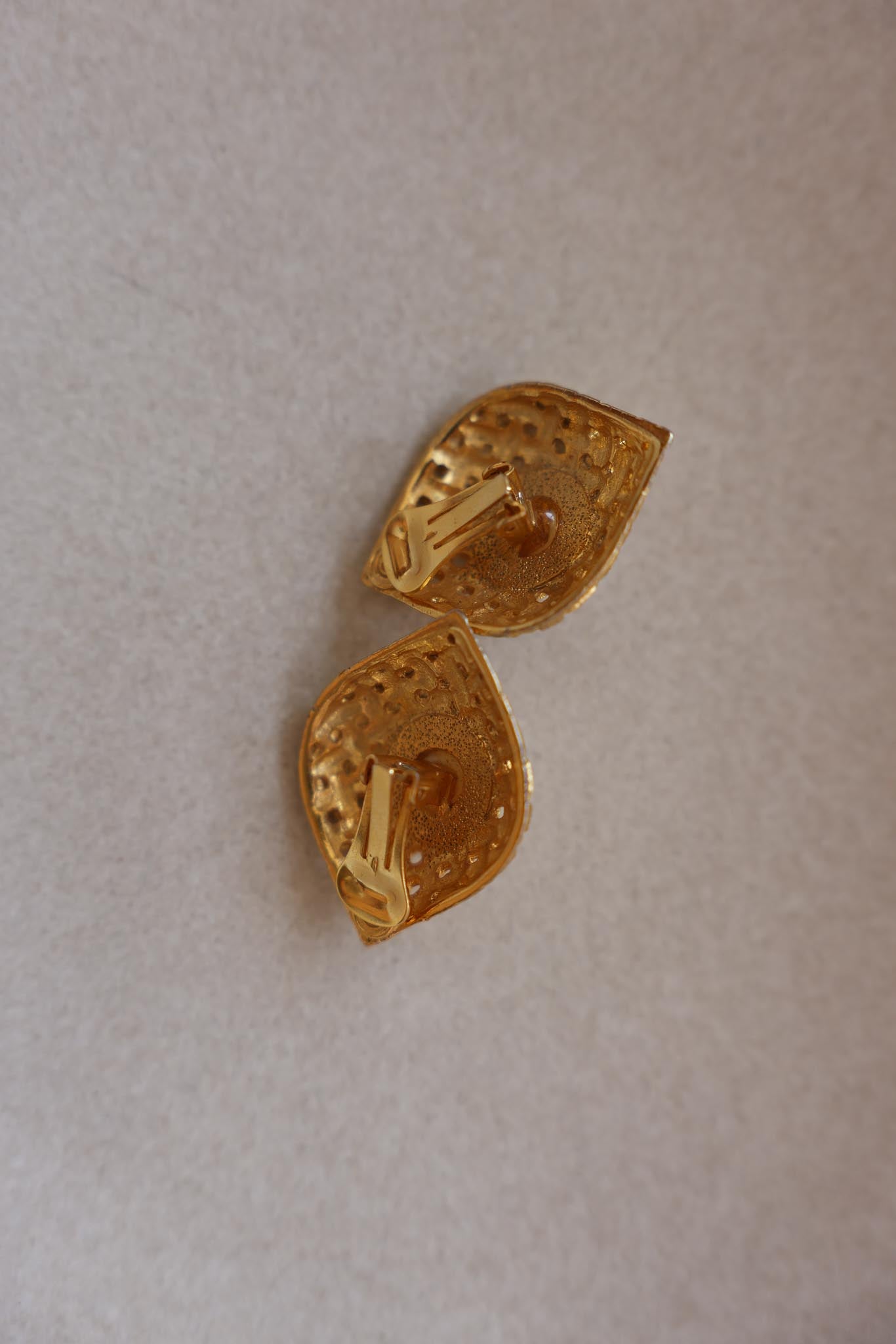Woven Brushed Gold Clip-On Earrings with Faux Pearl|Vintage Baazaar 