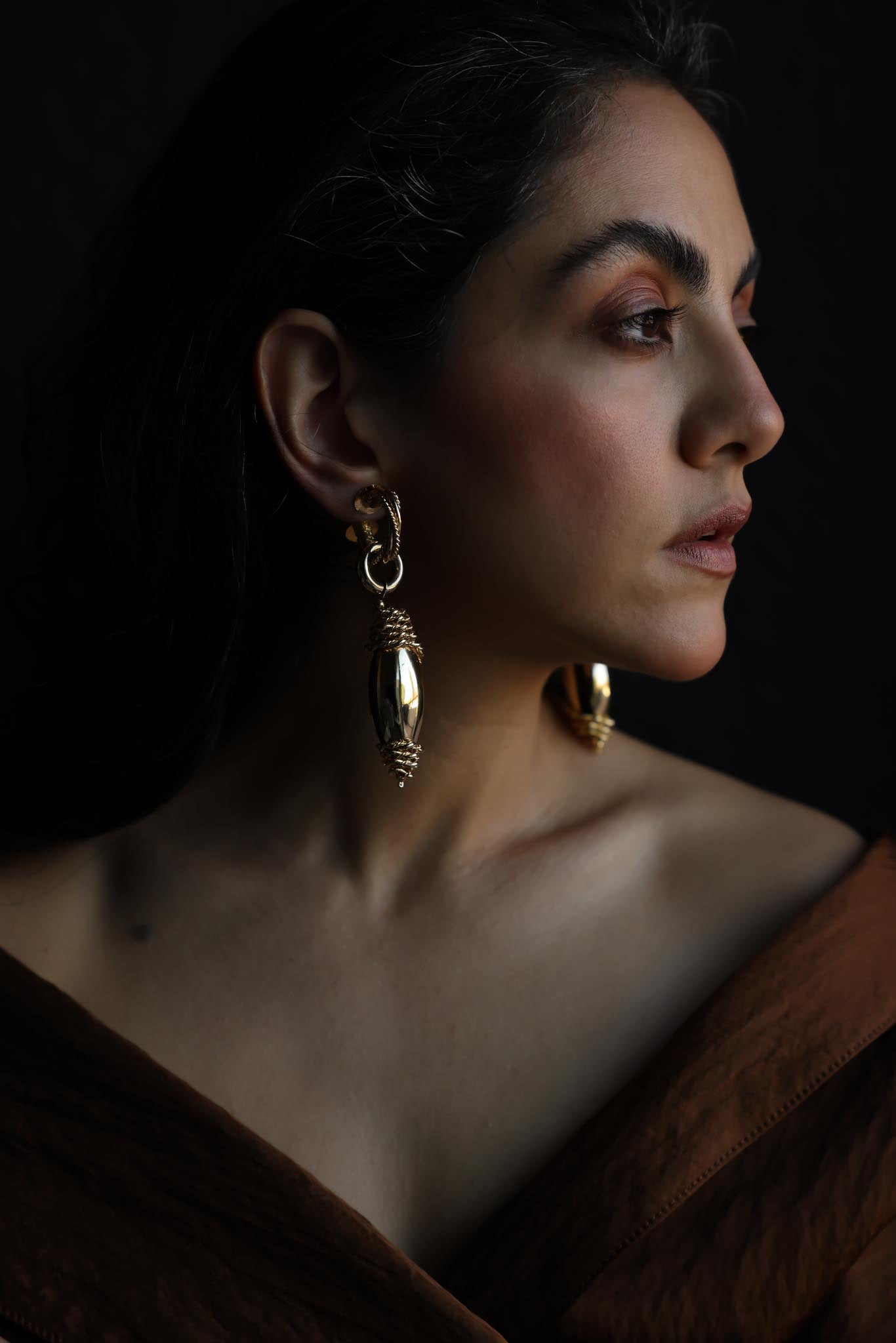 Gold-Tone Rope Link Drop Clip-On Earrings
