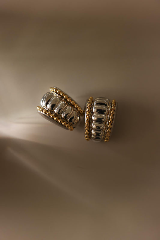 Two-Tone Ribbed Clip-On Earrings