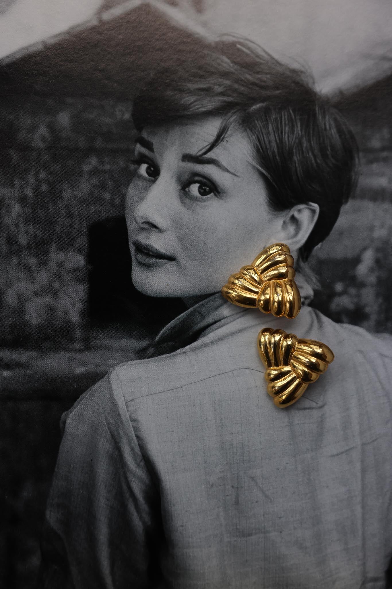 Gold-Tone Shell Earrings|Vintage Baazaar 