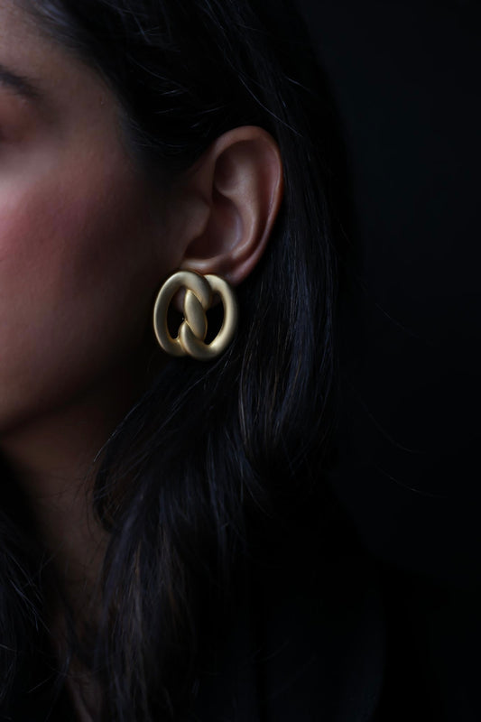 Matte Gold Link Loop Earrings|Vintage Baazaar 