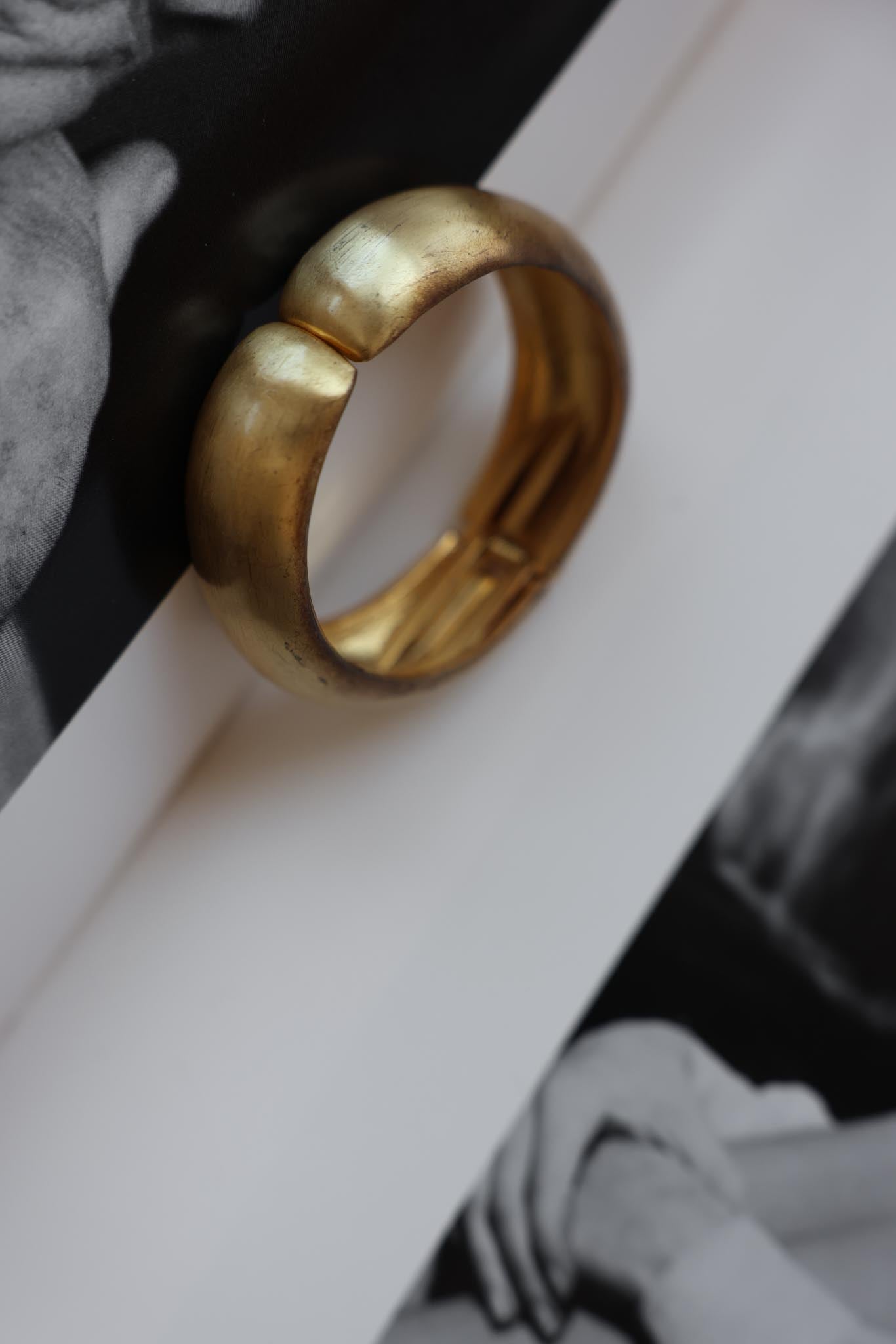 Timeless Matte Gold Vintage Bangle|Vintage Baazaar 