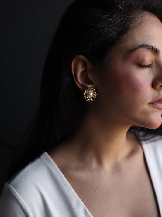 Gold Wreath Clip-On Earrings with Faux Pearl Center|Vintage Baazaar 