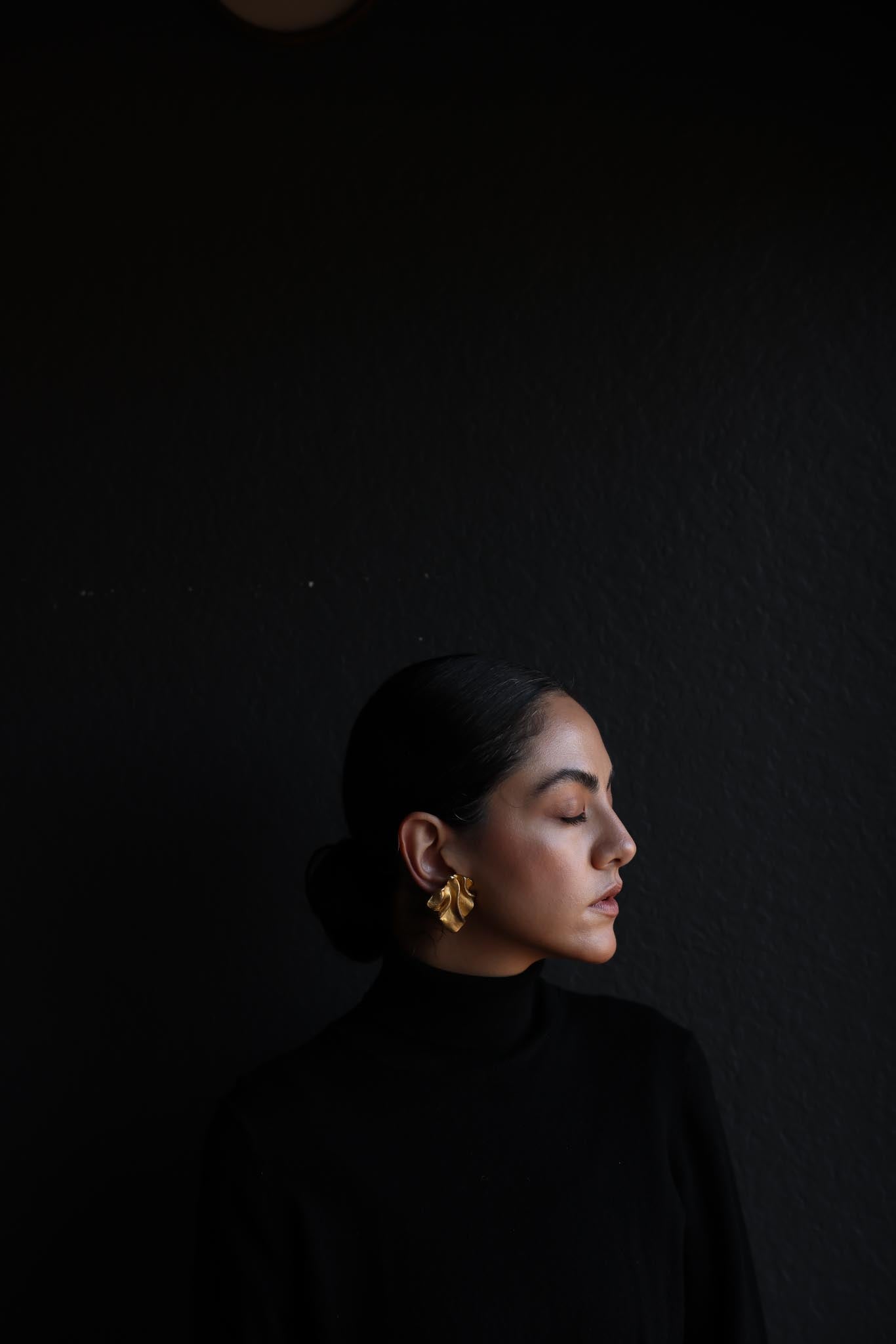 Norma Jeans Golden Drape Clip-On Earrings|Vintage Baazaar 
