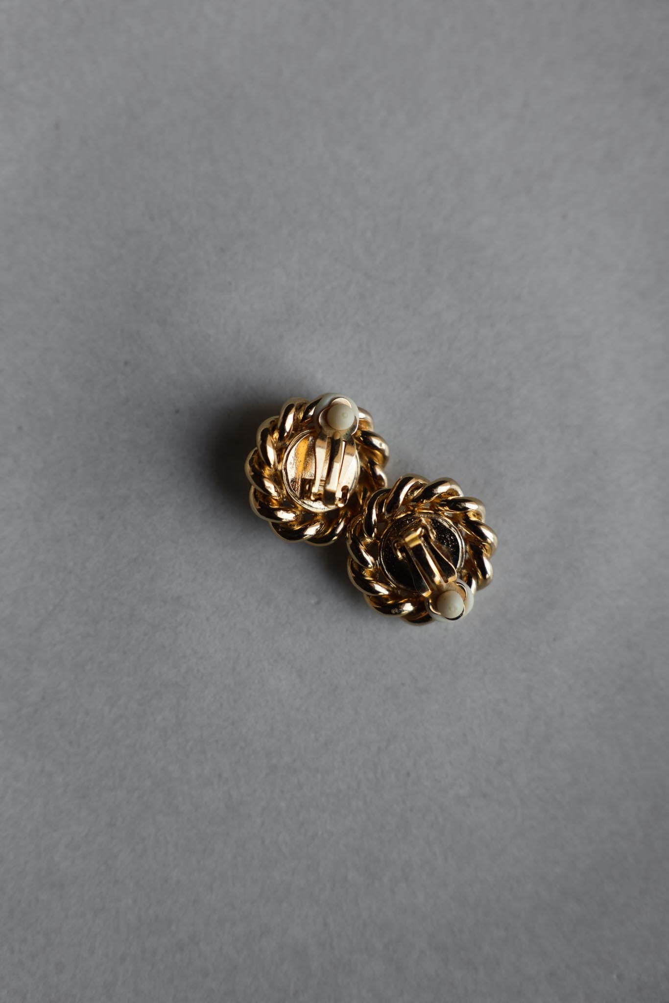 Gold Wreath Clip-On Earrings with Faux Pearl Center|Vintage Baazaar 