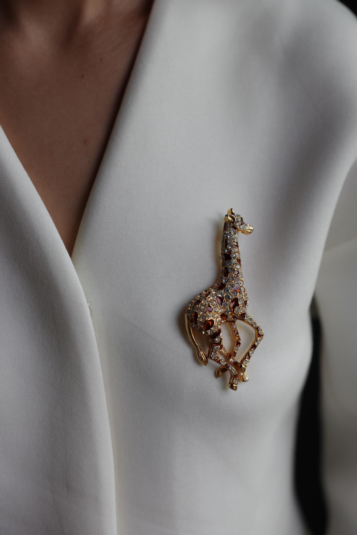 Rhinestone and Enamel Giraffe Brooch 1980s
