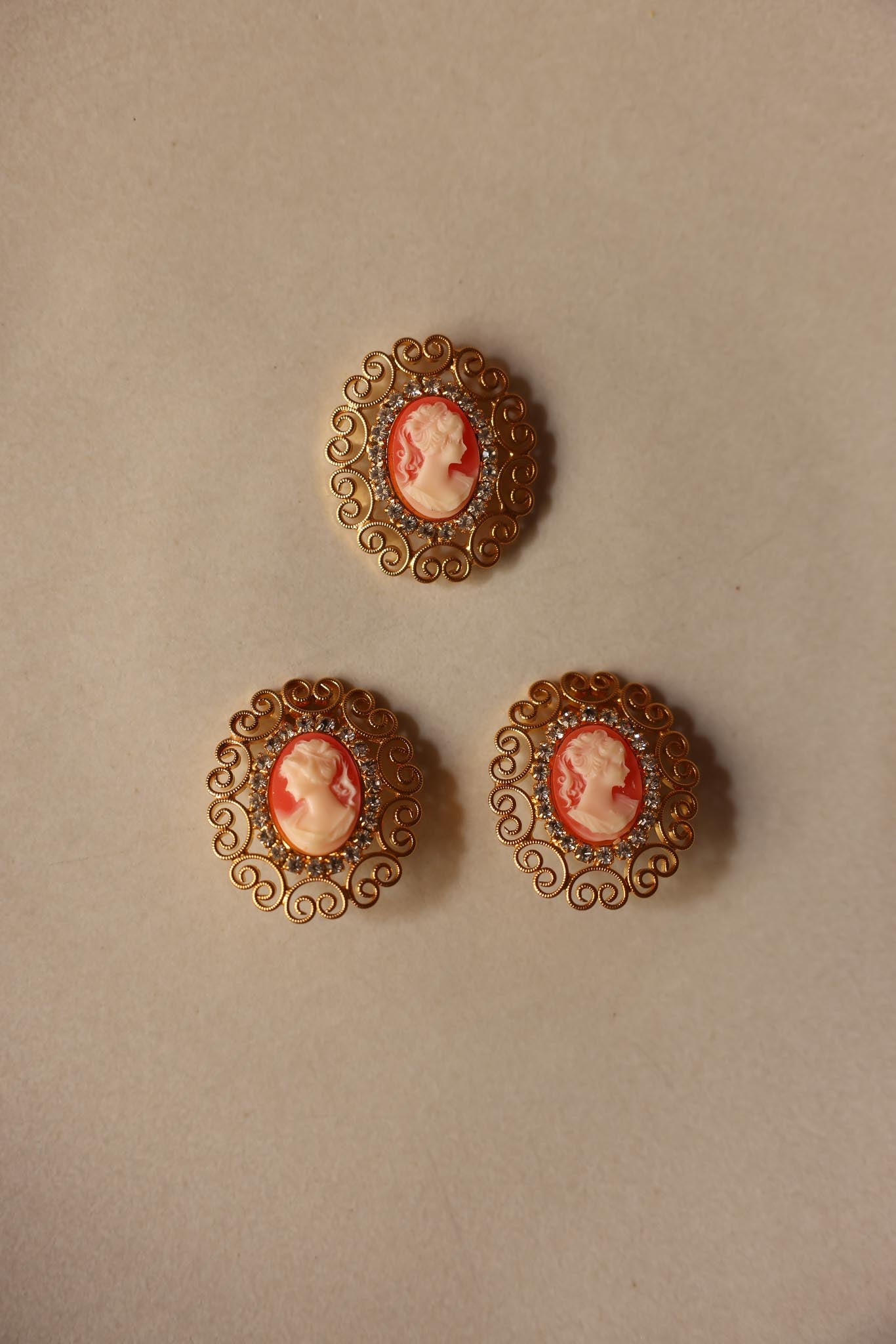 Cameo Earrings and Dress Clip Set - CTN USA|Vintage Baazaar 