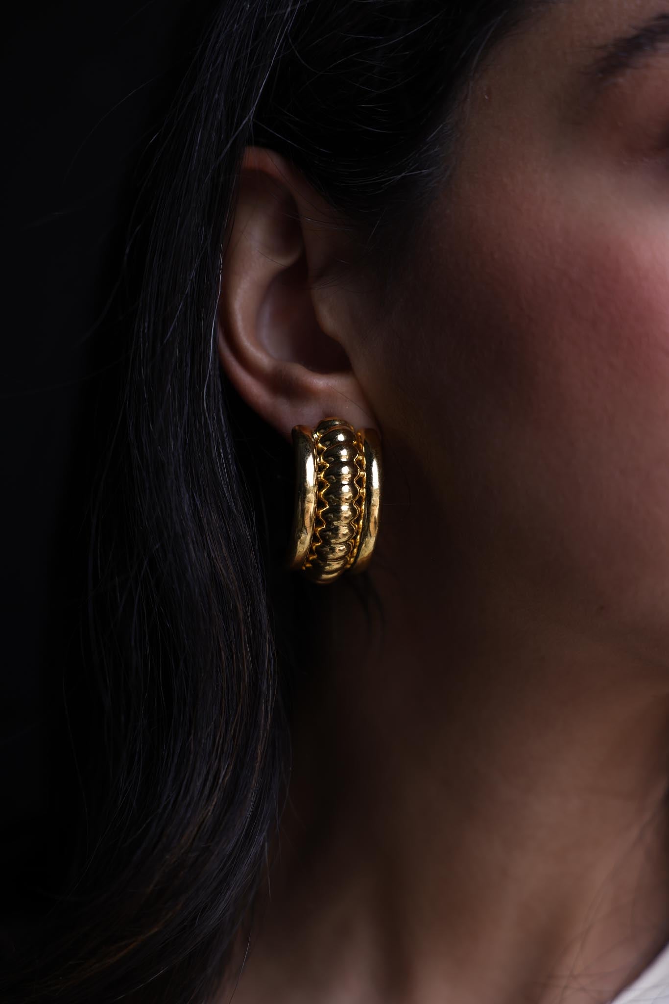 Radiant Dome Hoop Earrings|Vintage Baazaar 