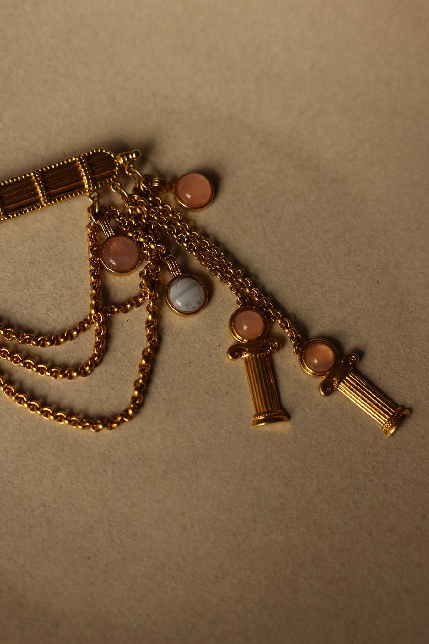 Grecian Column Drape Brooch|Vintage Baazaar 