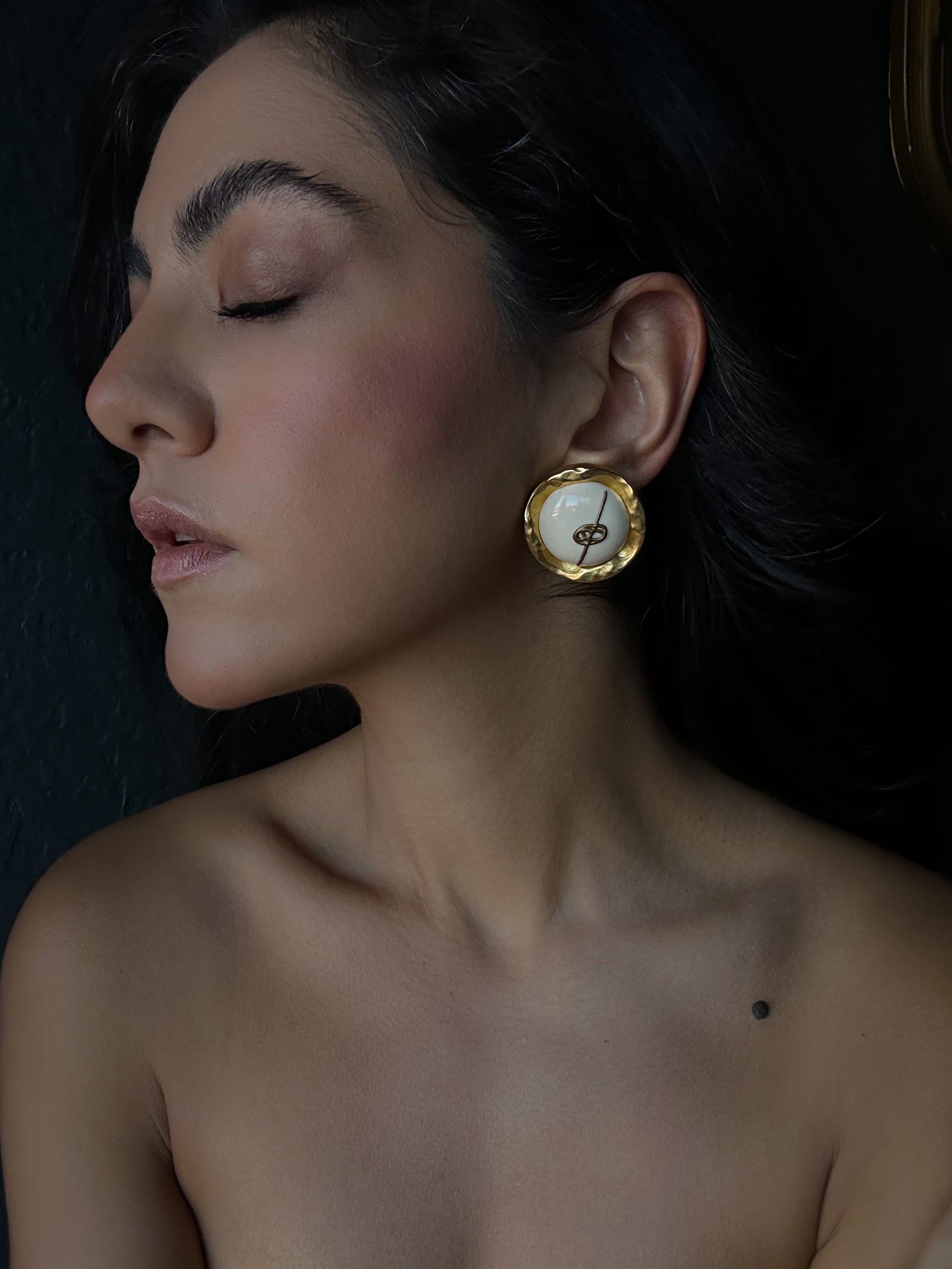 Golden Ivory Medallion Earrings|Vintage Baazaar 