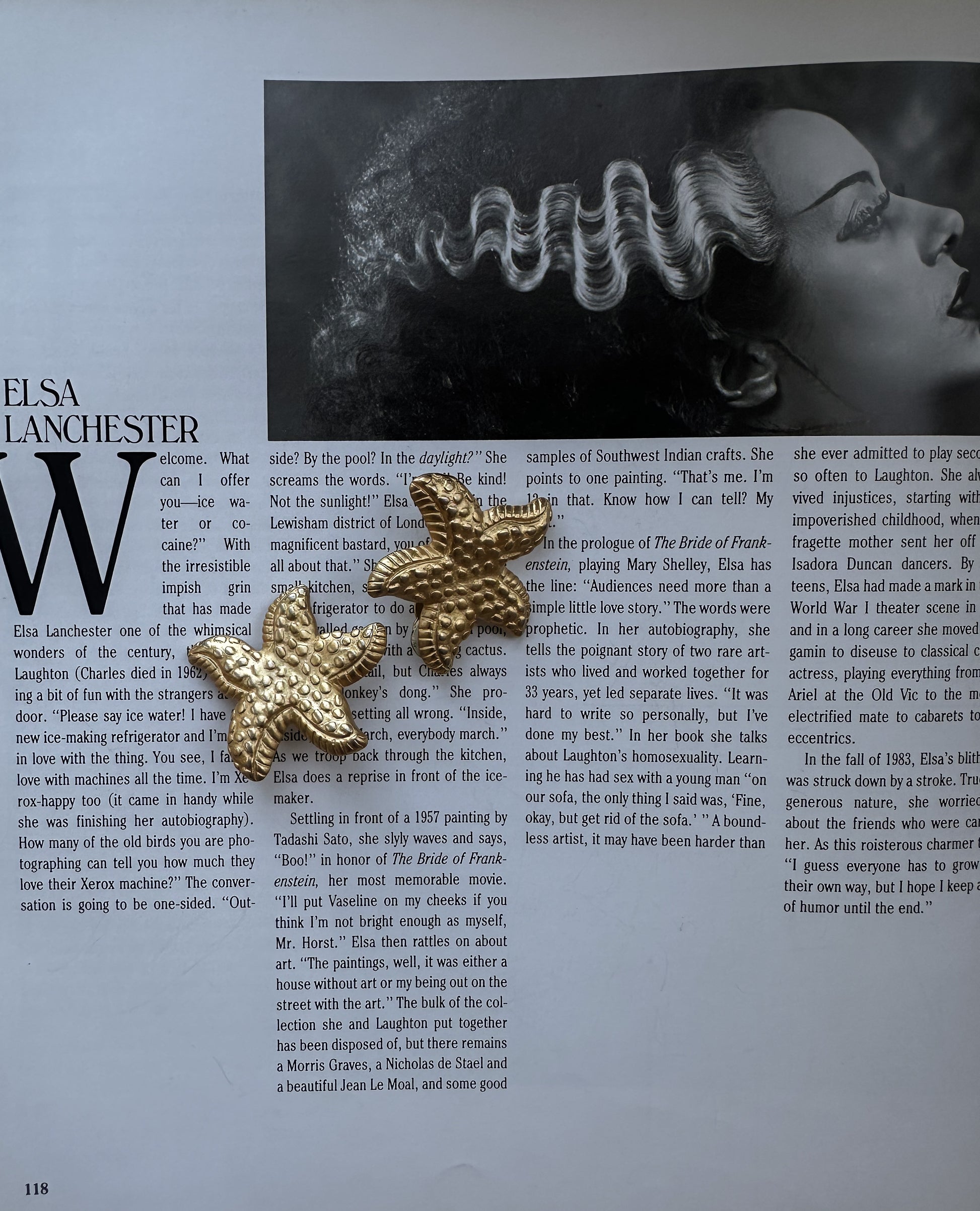 Gold Tone Starfish Earrings|Vintage Baazaar 