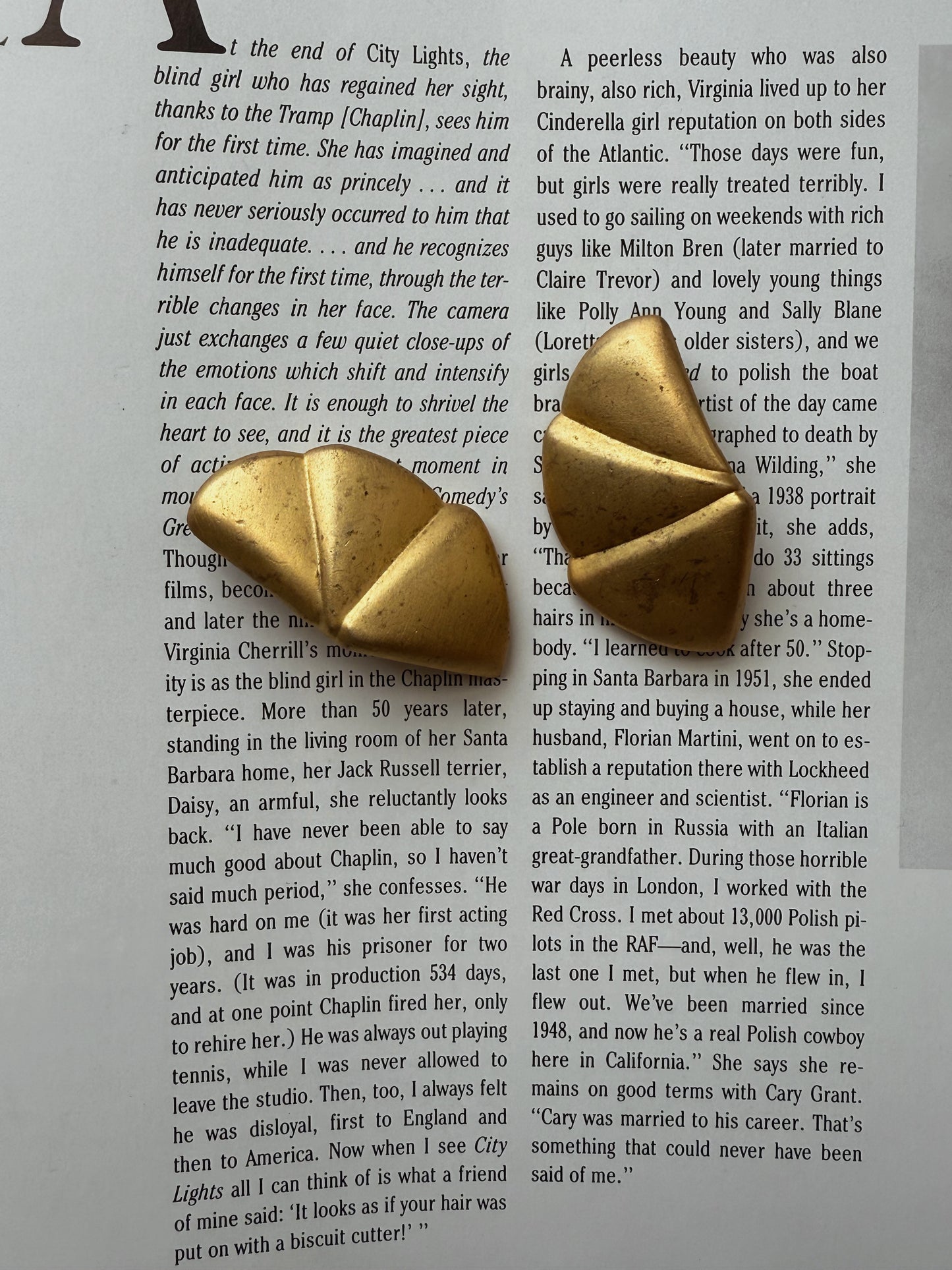 Matte Crescent Earrings|Vintage Baazaar 