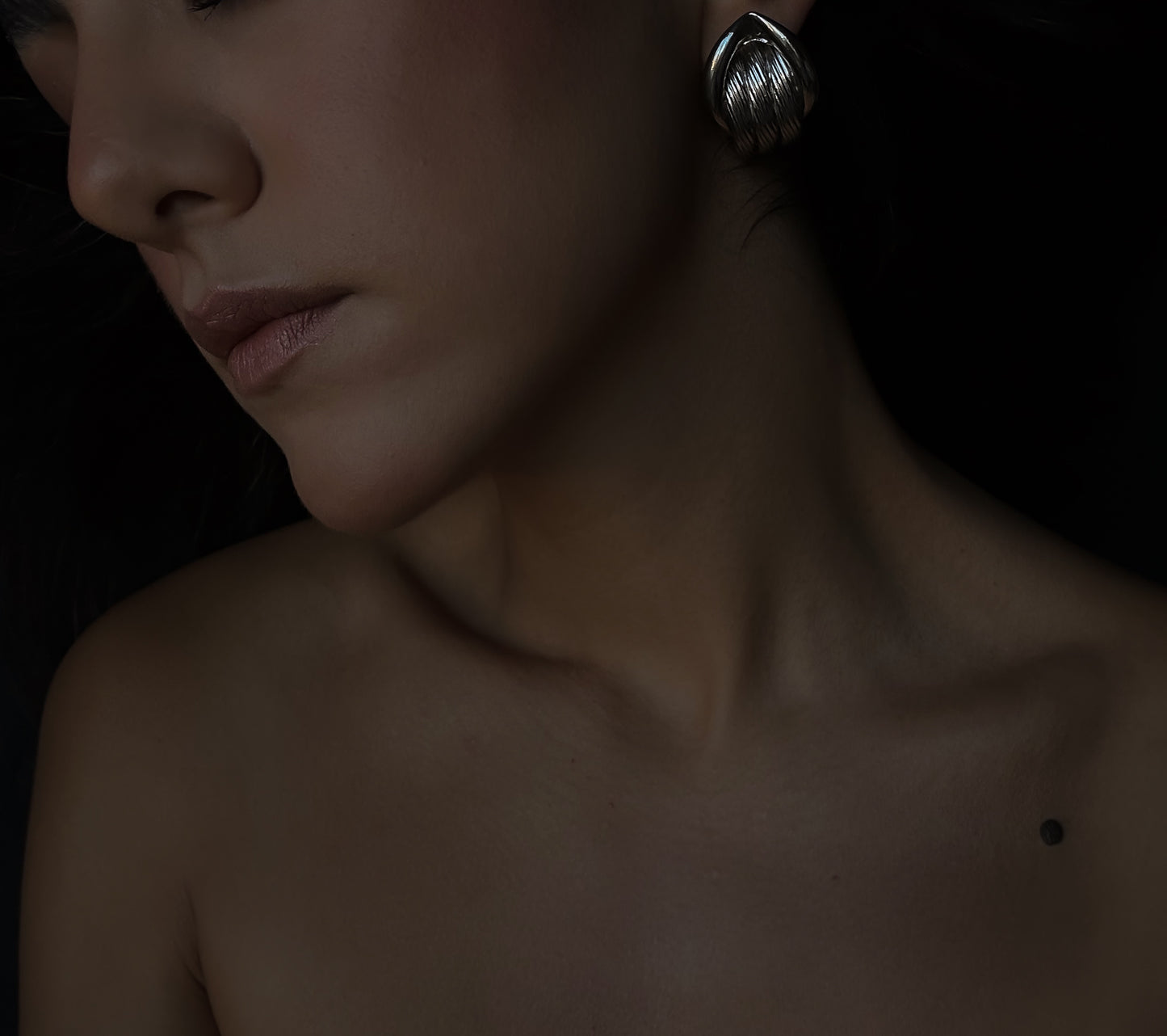 Silver Tone Woven Petal Earrings|Vintage Baazaar 